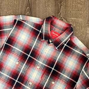 Supreme Short Sleeve Button-down Plaid Flannel Shirt Red-black Men’s Size Small
